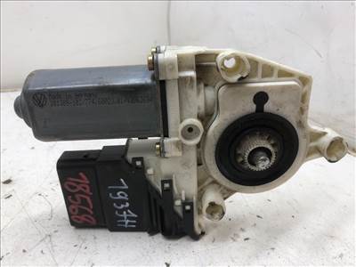 SEAT LEON (1M1) 1.4 16V Jobb hátsó Ablakemelő Kapcsoló #18568#
