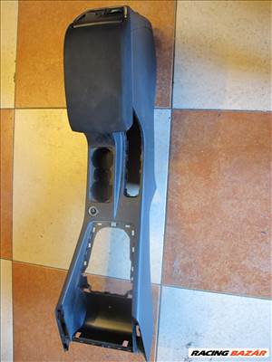 Skoda Octavia III könyöklő 