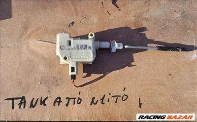 Skoda Superb I Tankajto nyitó motor 