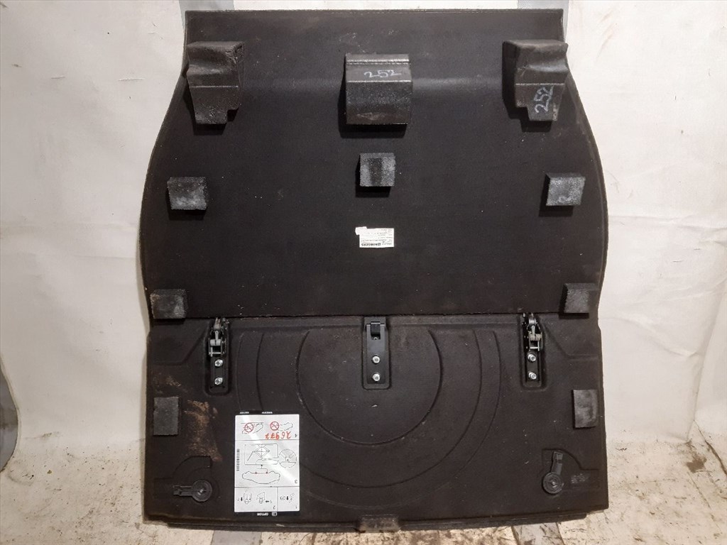 VOLVO S80 II (AS) 2.5 T Csomagtér Kárpit #26977# 30671464 4. kép