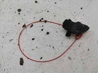 AUDI A4 IV (8K2/ B8) 1.8 TFSI Központizár Motor Tankajtó #28708# 8K0862153C