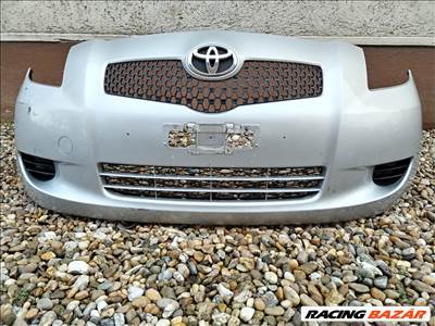 Toyota Yaris 2 komplett első lökhárító 52119-0d130