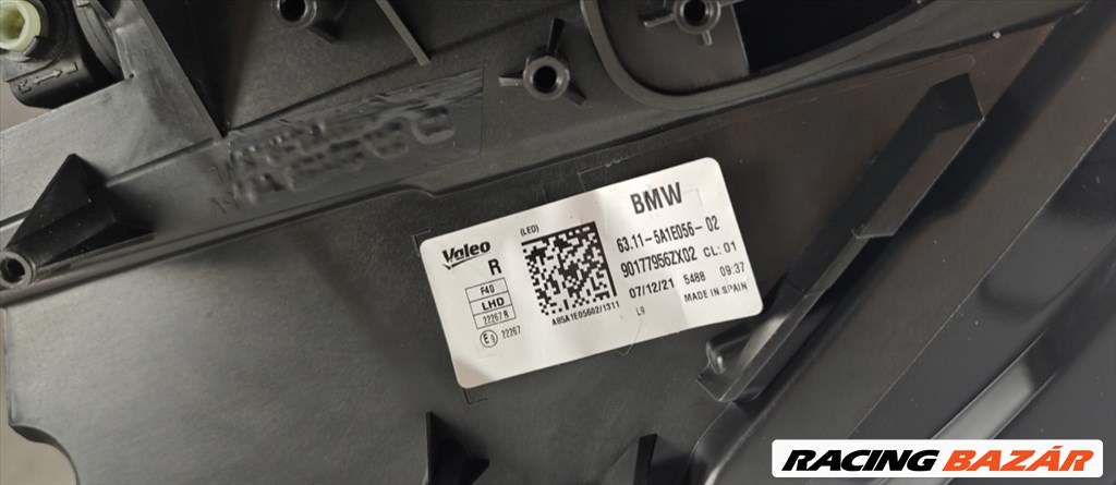 BMW 1-es sorozat F40 Jobb LED fényszóró, bal LED fényszóró  63115a1e056 63115a1e055 4. kép