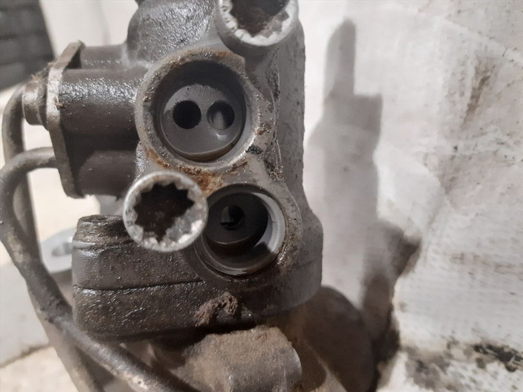 AUDI A4 IV (8K2/ B8) 1.8 TFSI Kormánymű Szervós #28481# 8T1422065R 9. kép