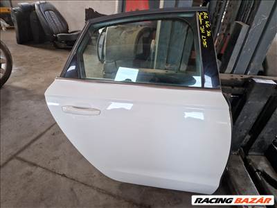 Audi A6 4G sedan jobb hátsó ajtó LY9C