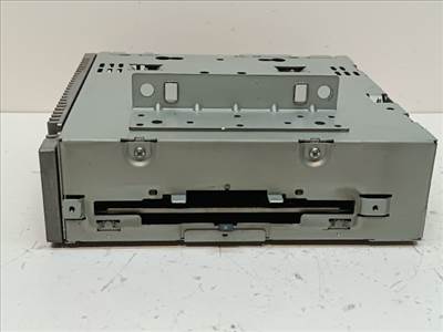 VOLVO V50 Rádió / CD