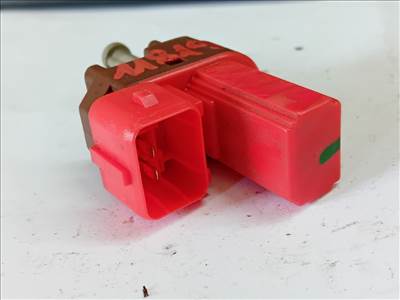 FORD MONDEO III (BWY) 1.8 16V Kuplung Pedál Kapcsoló #11819# 95BB7C534AC