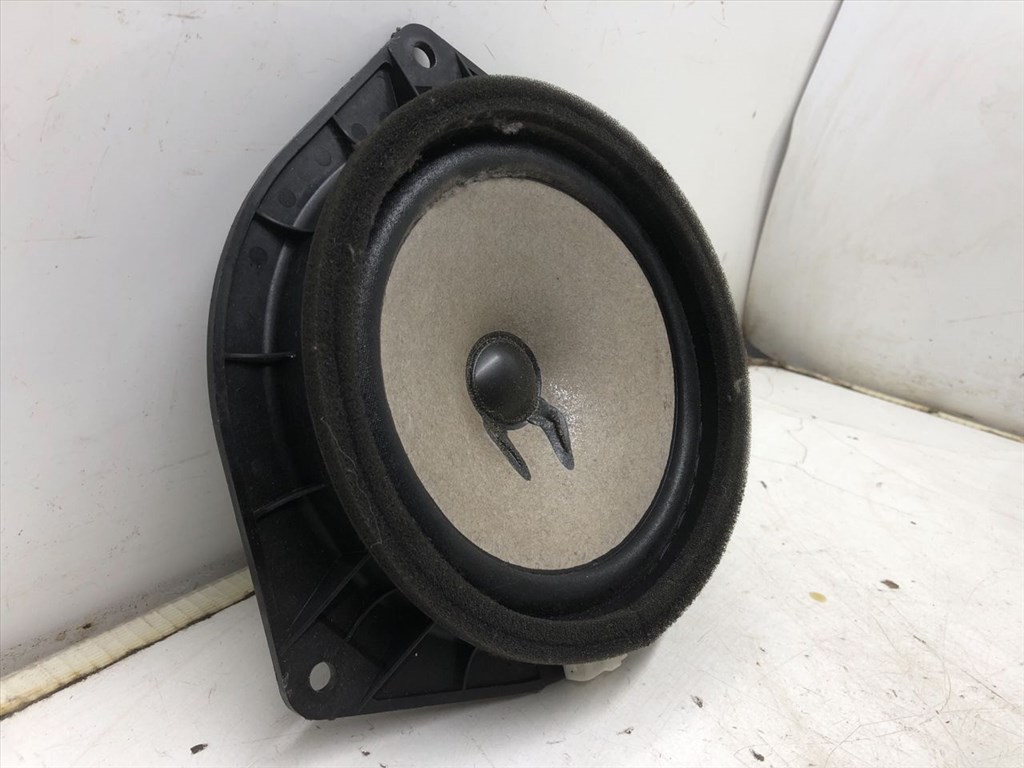 TOYOTA COROLLA Verso II (ZER_/ ZZE12_/ R10) 1.8 (ZNR11_) Bal első Hangszóró #18847# 2. kép