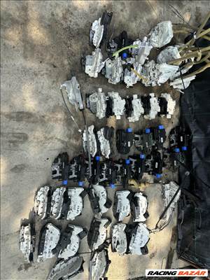  Golf IV, Golf V ajtózárak több garnitúra