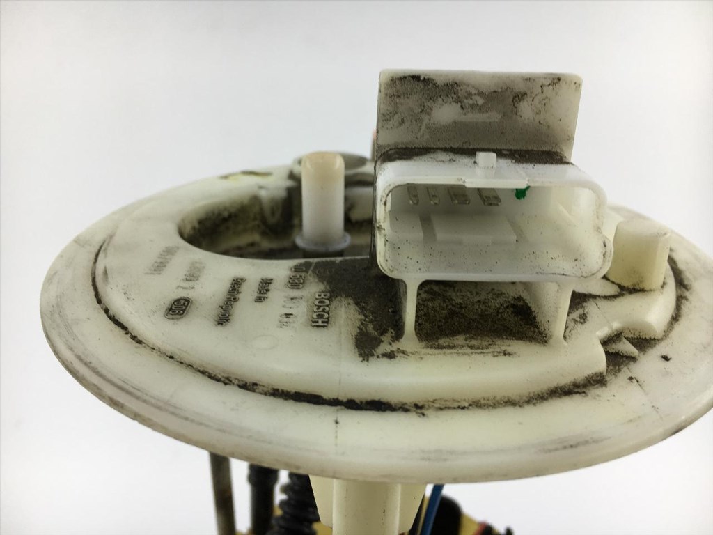 Alfa 156 1.9/2.4 JTD, Alfa GT 1.9 JTD üzemanyagszivattyú 60679991 1. kép