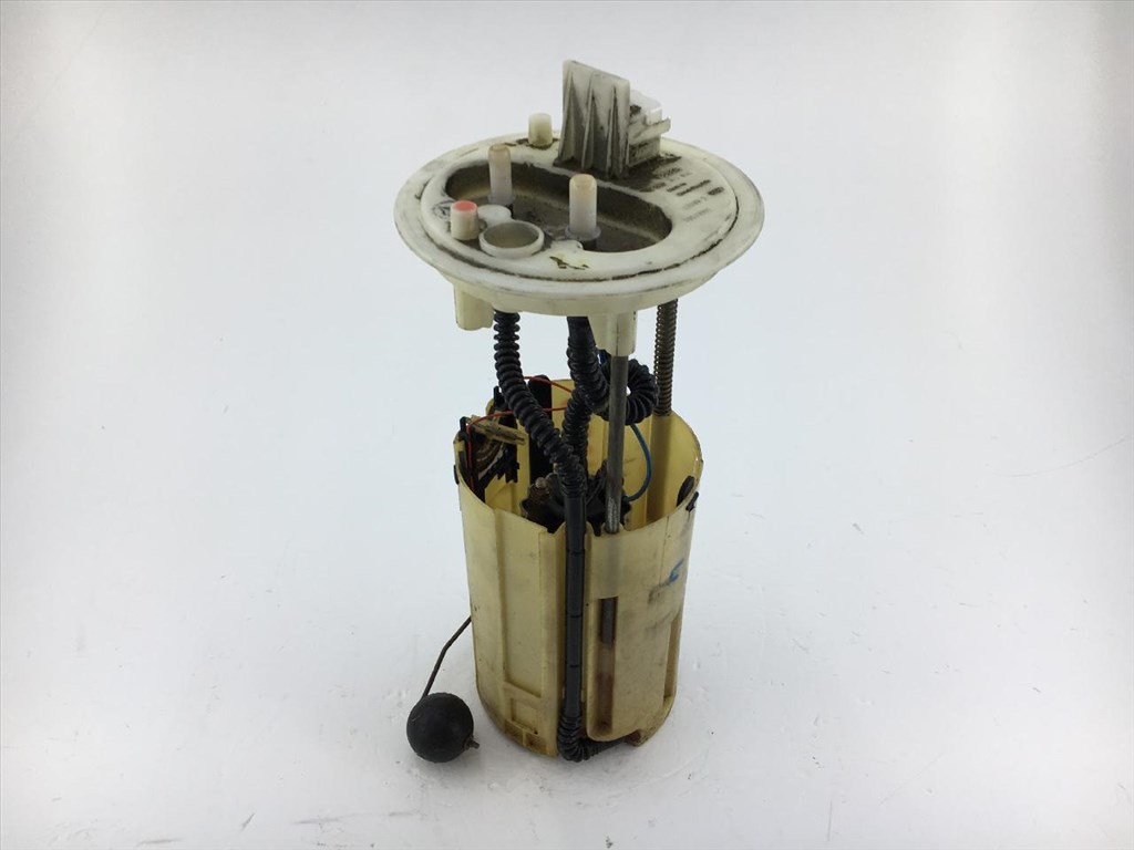 Alfa 156 1.9/2.4 JTD, Alfa GT 1.9 JTD üzemanyagszivattyú 60679991 4. kép