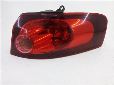 Fiat Croma jobb hátsó külső lámpa.<br />Betét nélkül 51727249