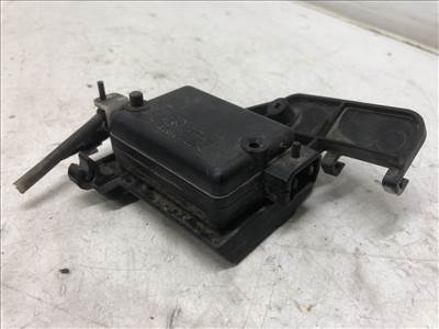 RENAULT MEGANE I Classic (LA0/1_) 1.9 TDI Központizár Motor Tankajtó #12089#