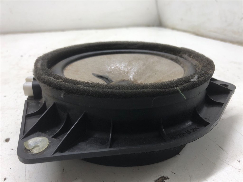 TOYOTA COROLLA Verso II (ZER_/ ZZE12_/ R10) 1.8 (ZNR11_) Bal hátsó Hangszóró #18848# 5. kép