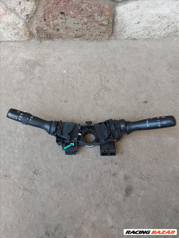 Toyota Yaris (XP130/XP150) 1.4 D-4D bajuszkapcsoló 2378 173832 1. kép