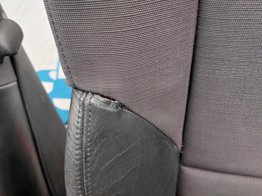 BMW E46 coupe combtámaszos sport félbõr ülés ülésszett belsõ 6. kép