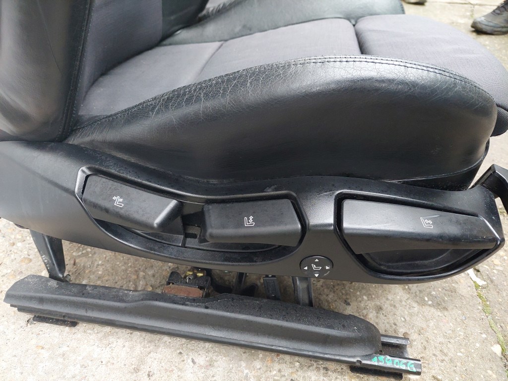 BMW E46 coupe combtámaszos sport félbõr ülés ülésszett belsõ 8. kép