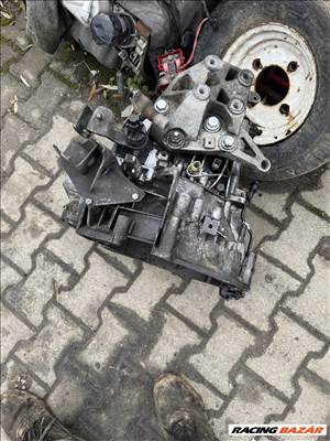 Citroen jumper 2.2 váltó Peugeot boxer 2.2 váltó 