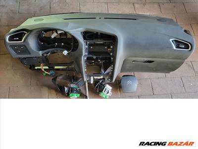 Citroën C4 II műszerfal légzsák biztonsági öv