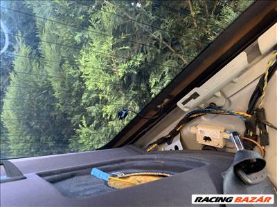 BMW 3-as sorozat E90  hátsó szélvédő üveg gyári - kivágva 51317138639