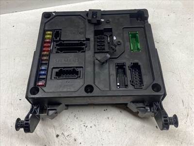 FORD GALAXY Biztosítéktábla Doboz