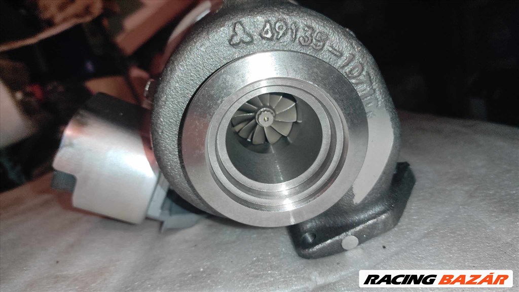 BMW 1-es sorozat F20, F21 TF035HL9-11TK3-VG új gyári turbó 11657795496  4. kép