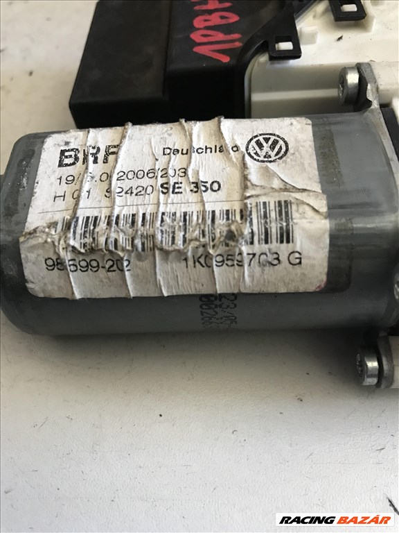 Seat León II 1P // bal hátsó ablakemelő motor 1k0959703g 2. kép