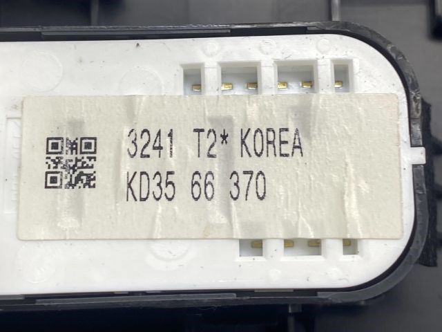 MAZDA 3 Jobb hátsó Ablakemelő Kapcsoló 4. kép