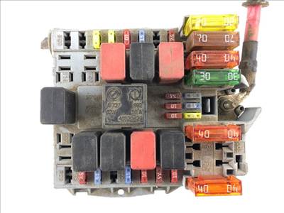 Gyári bontott biztosítékdoboz Fiat Palio, Siena  46809992
