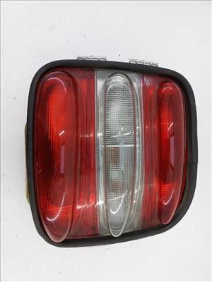 Fiat Brava jobb hátsó lámpa.<br />Betét nélkül 7767729	