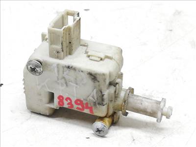 AUDI A6 II Avant (4B5/ 4B6/ C5) 2.5 TDI Központizár Motor Csomagtérajtó #8394# 4B9862153