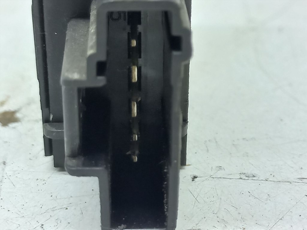 PEUGEOT 406 Break (8E/F) 2.0 HDI 110 Fényszórómagasság Állító Kapcsoló #17844# 1925698 7. kép