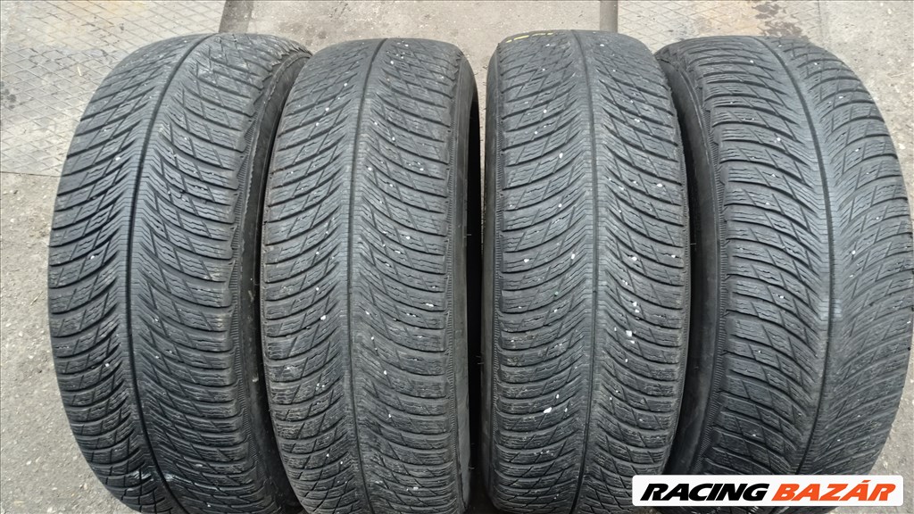  235/6517" használt Michelin téli gumi gumi 1. kép