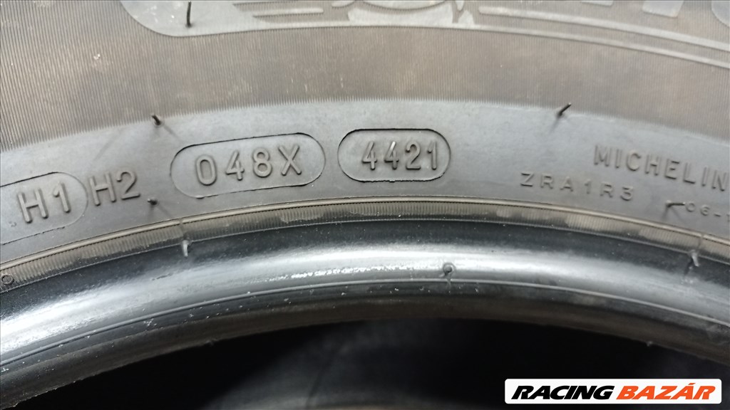  235/6517" használt Michelin téli gumi gumi 8. kép