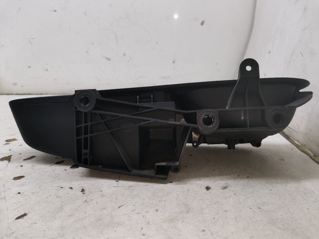 VW PASSAT Variant VI (3C5) 2.0 TDI 16V Bal első Ablakemelő Kapcsoló Keret #29977# 3. kép