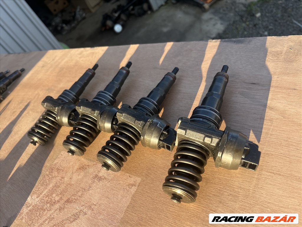 Volkswagen Caddy III, Volkswagen Golf V, Volkswagen Passat B6 Pd elem BN 2. kép