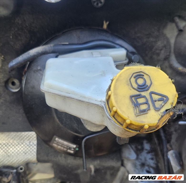Ford Fusion Fékrásegitő szervó dob devander  1. kép