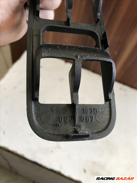 Seat León I 1M _ bal első ablakemelő kapcsoló keret 2. kép