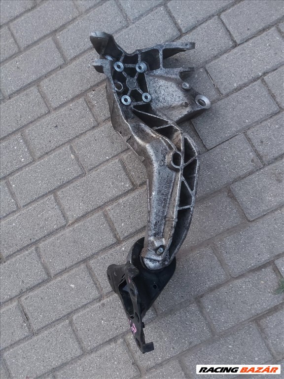 Mini One, Cooper R56, R55 jobb hátsó csonkállvány, tengelycsonk, lengőkar 33326765378 1. kép