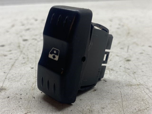 DACIA LOGAN Jobb első Ablakemelő Kapcsoló 1. kép