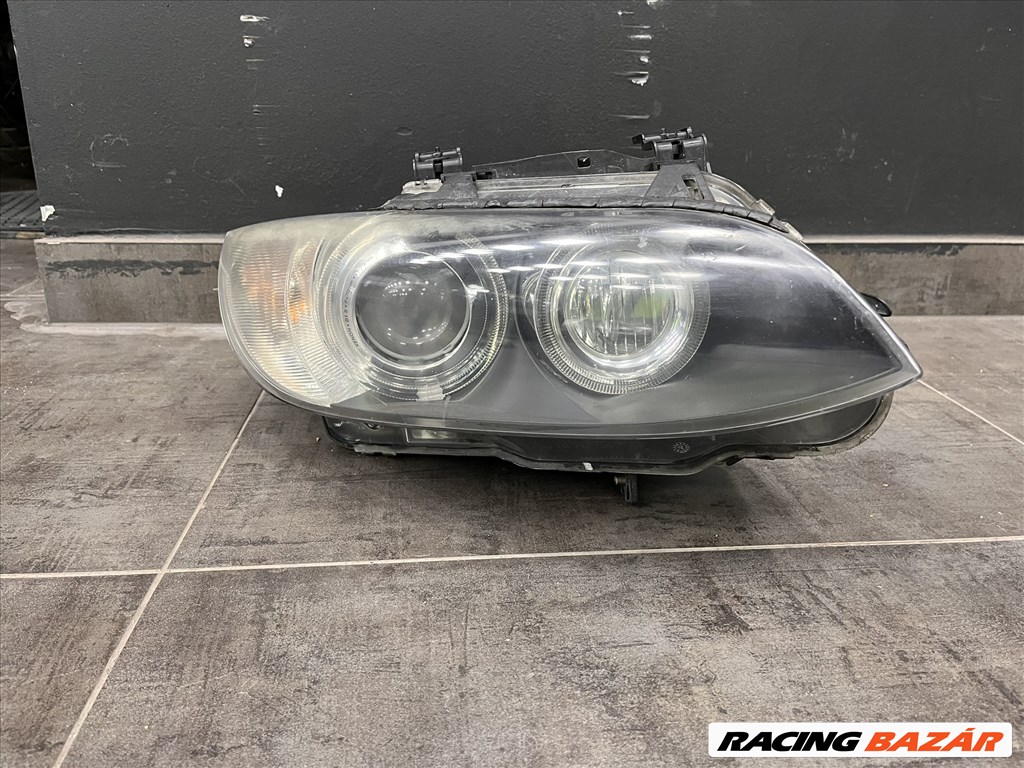 BMW E92/E93 Jobb első kanyarkövetős xenon fényszór 71621421100611060347 1. kép
