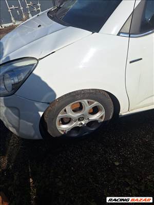 Citroën C3 II sárvédő  citroenc3balesar citc3besarvedo