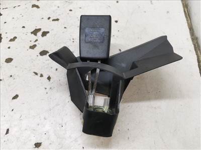 AUDI A4 Avant III (8ED/ B7) 2.0 TDI Jobb hátsó Biztonsági Öv Csat #33396# 8E0857740D