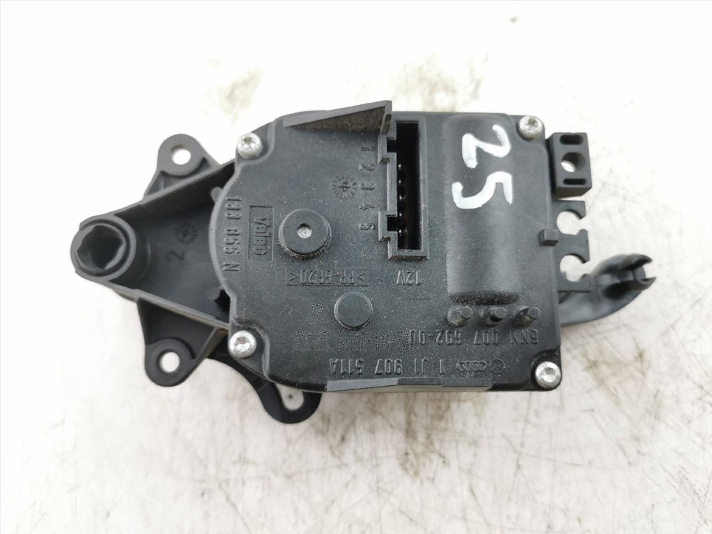 AUDI A3 (8L1) 1.8 T Fűtés állító motor #730# 1J1907511A 1. kép
