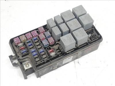 DAEWOO NUBIRA (KLAN) 1.6 Biztosítéktábla Motortér #8563#