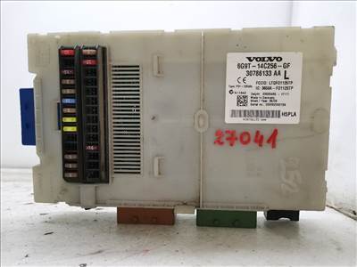 VOLVO S80 II (AS) 2.5 T Biztosítéktábla Utastér #27041# 6G9T14C256GF