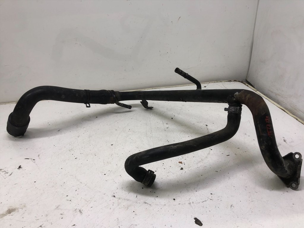 VW PASSAT V (3B2) 1.8 T Vízcső #15934# 3. kép