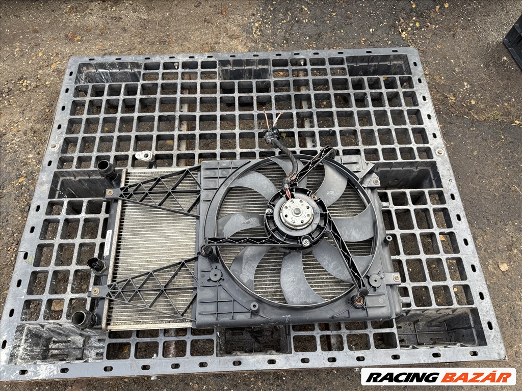 Vw Polo IV vízhűtő klímahűtő ventilátor 1. kép