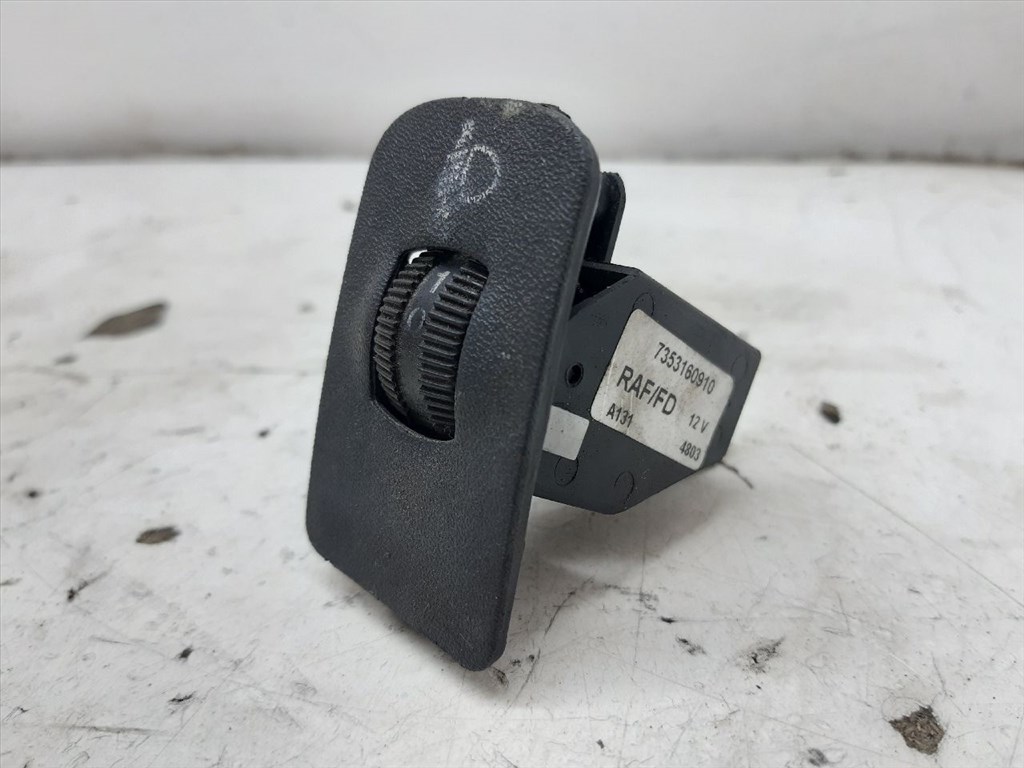 FIAT DUCATO (244) 2.0 JTD Fényszórómagasság Állító Kapcsoló #26675# 7353160910 2. kép