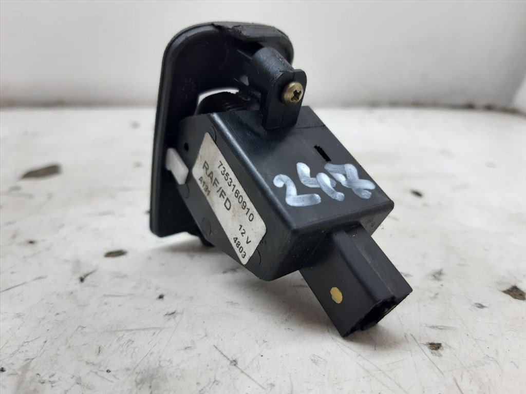 FIAT DUCATO (244) 2.0 JTD Fényszórómagasság Állító Kapcsoló #26675# 7353160910 4. kép